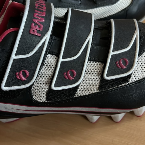 NWOT PEARL IZUMI WOMENS QUEST MTB CYCLING SHOES  BLACK PINK SZ US 9.5 EU 40.5 - Picture 8 of 12